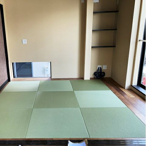 和室に琉球畳