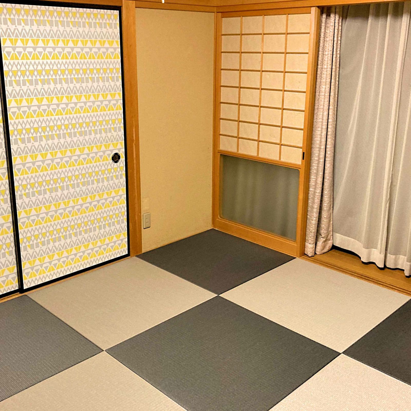 栗色と銀鼠色の組み合わせ