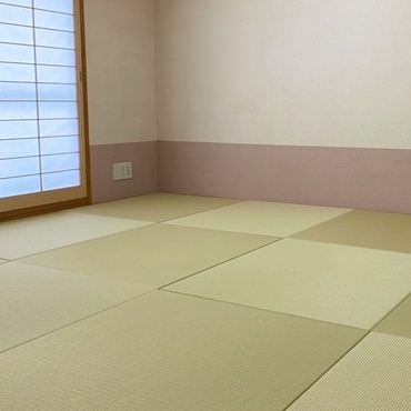 若草色の琉球畳の部屋